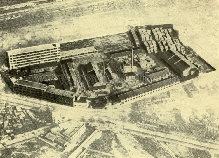 Vue aérienne de l'usine Pleyel de Saint-Denis - 1938